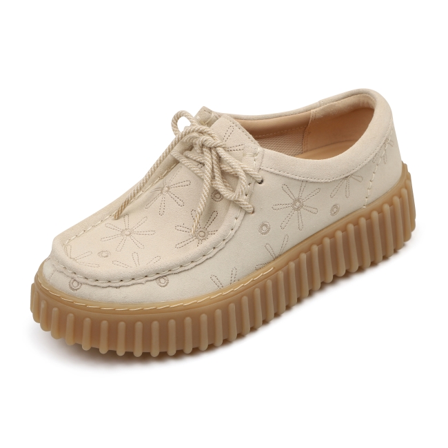 http://kumkangshoe.com/Images/product_images/0102/CLAOXC4237WF8_1_0650.jpg
