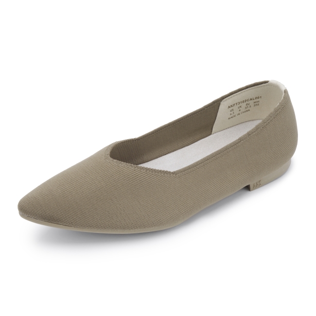 http://kumkangshoe.com/Images/product_images/0102/CLAPUC5682WAKAE5_1_0650.jpg