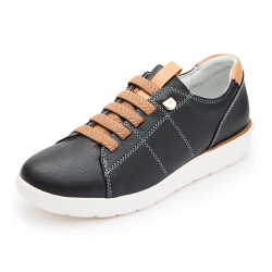 http://kumkangshoe.com/Images/product_images/0102/LANOXS4606WG1_1_0250.jpg