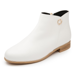 http://kumkangshoe.com/Images/product_images/0102/RENBOC2036K9_1_0250.jpg