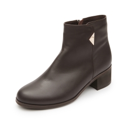 http://kumkangshoe.com/Images/product_images/0102/RENBOC3920K3_1_0250.jpg