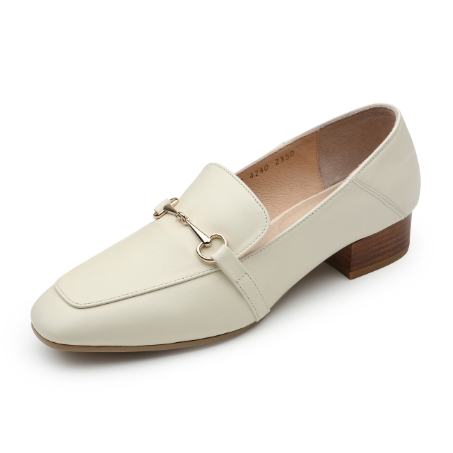 http://kumkangshoe.com/Images/product_images/0102/RENPUC4240K9X_1_0650.jpg