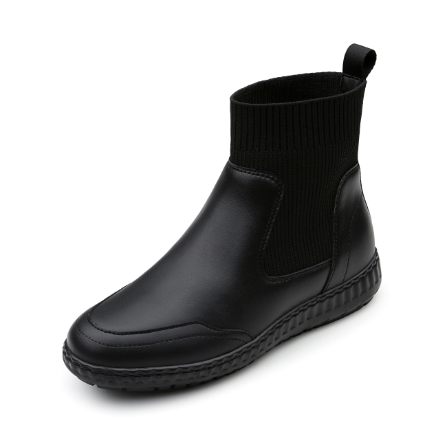 http://kumkangshoe.com/Images/product_images/0102/RICBOS5851WFREF1_1_0650.jpg