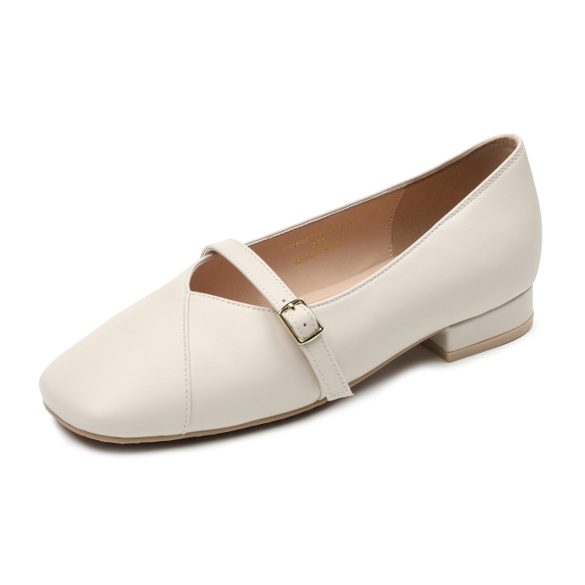 http://kumkangshoe.com/Images/product_images/0102/RICPUC5767WFAIK9_1_0650.jpg
