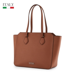 http://kumkangshoe.com/Images/product_images/0203/BAGSH6302WCRMF3_1_0250.jpg