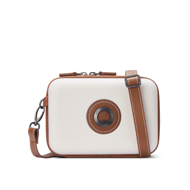 http://kumkangshoe.com/Images/product_images/0203/SHOPO2560UDELC8_1_0650.jpg