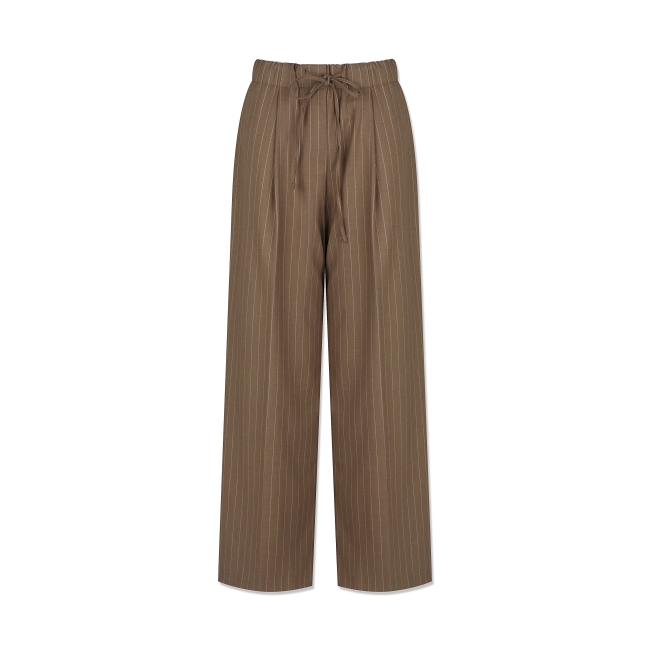 http://kumkangshoe.com/Images/product_images/0401/APPPA6120WBUFP3_1_0650.jpg