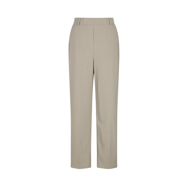 http://kumkangshoe.com/Images/product_images/0401/APPPA6202WBUFP8_1_0650.jpg